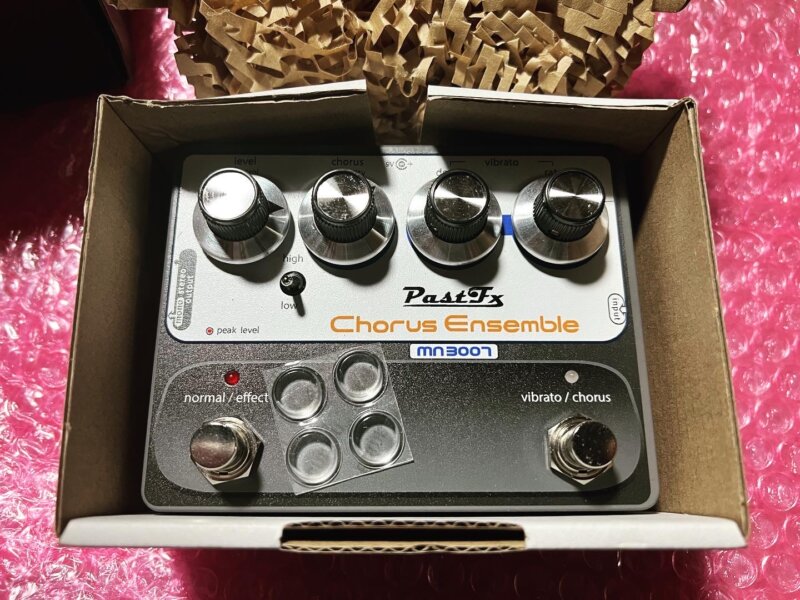 BOSS CE-1の最高峰クローン！PastFx Chorus Ensemble MN3007をレビュー