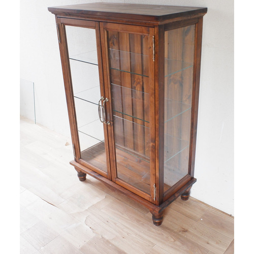 ろくろ脚のガラスキャビネット 観音開きタイプ ダークブラウン塗装