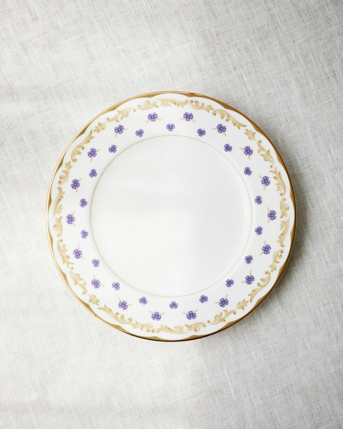 当店限定復刻】ビオラのケーキ皿 / 18cm / Noritake × KURASHI&Trips