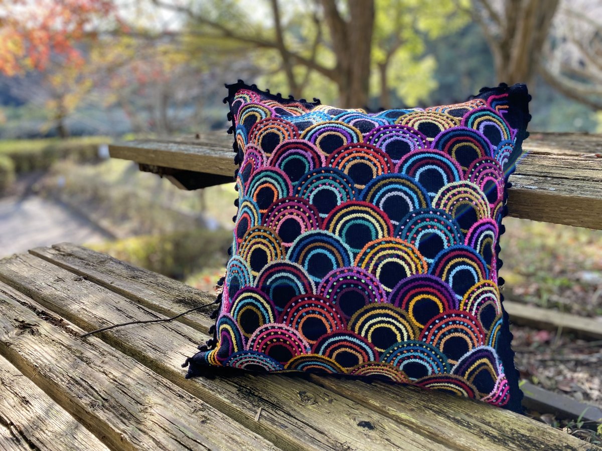 ペルーアルパカウール 手刺繍クッションカバー レインボー | MISKY
