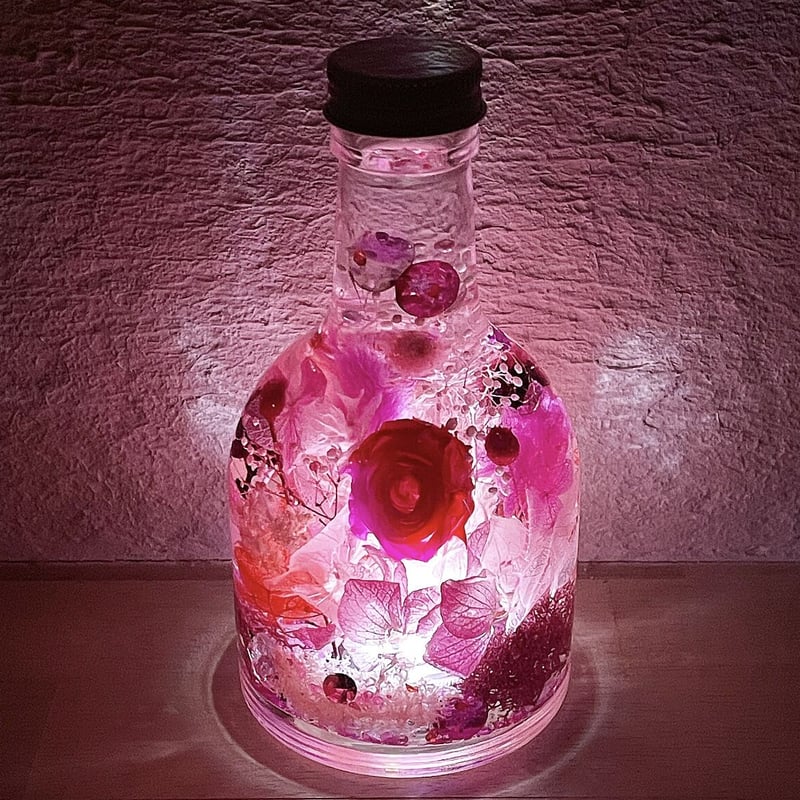 期間限定『宝石の森〜麗しのルビー〜』プリザーブドフラワーと