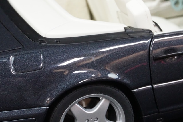 1/18 オートアート 76232 メルセデスベンツ SL 600 1997 ブラック