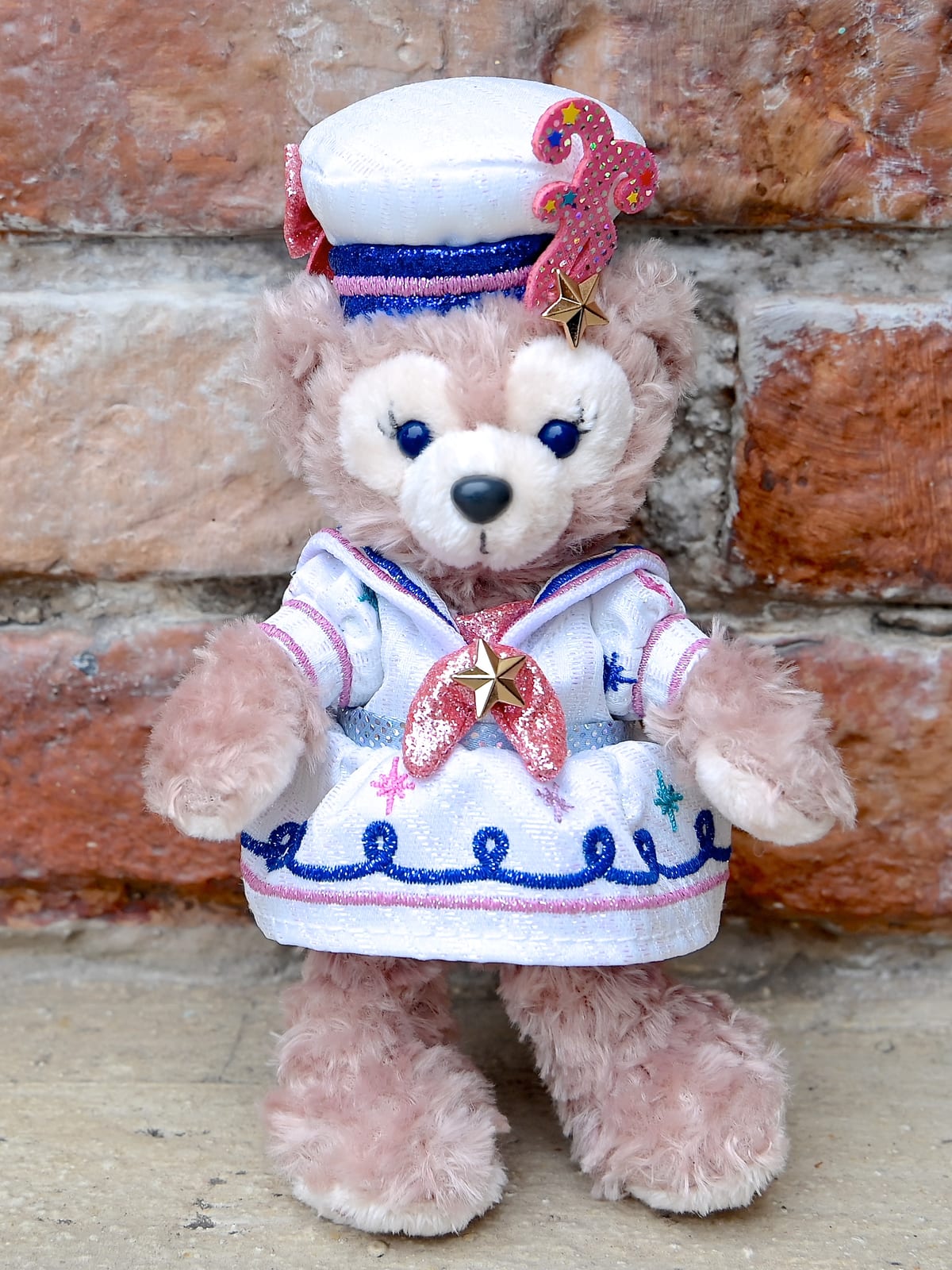 ダッフィー・シェリーメイのぬいぐるみバッジ！「東京ディズニーシー20