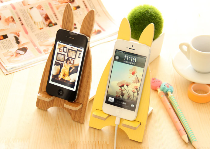 組立て木製スマホスタンド | オリジナルノベルティ・オリジナルグッズ