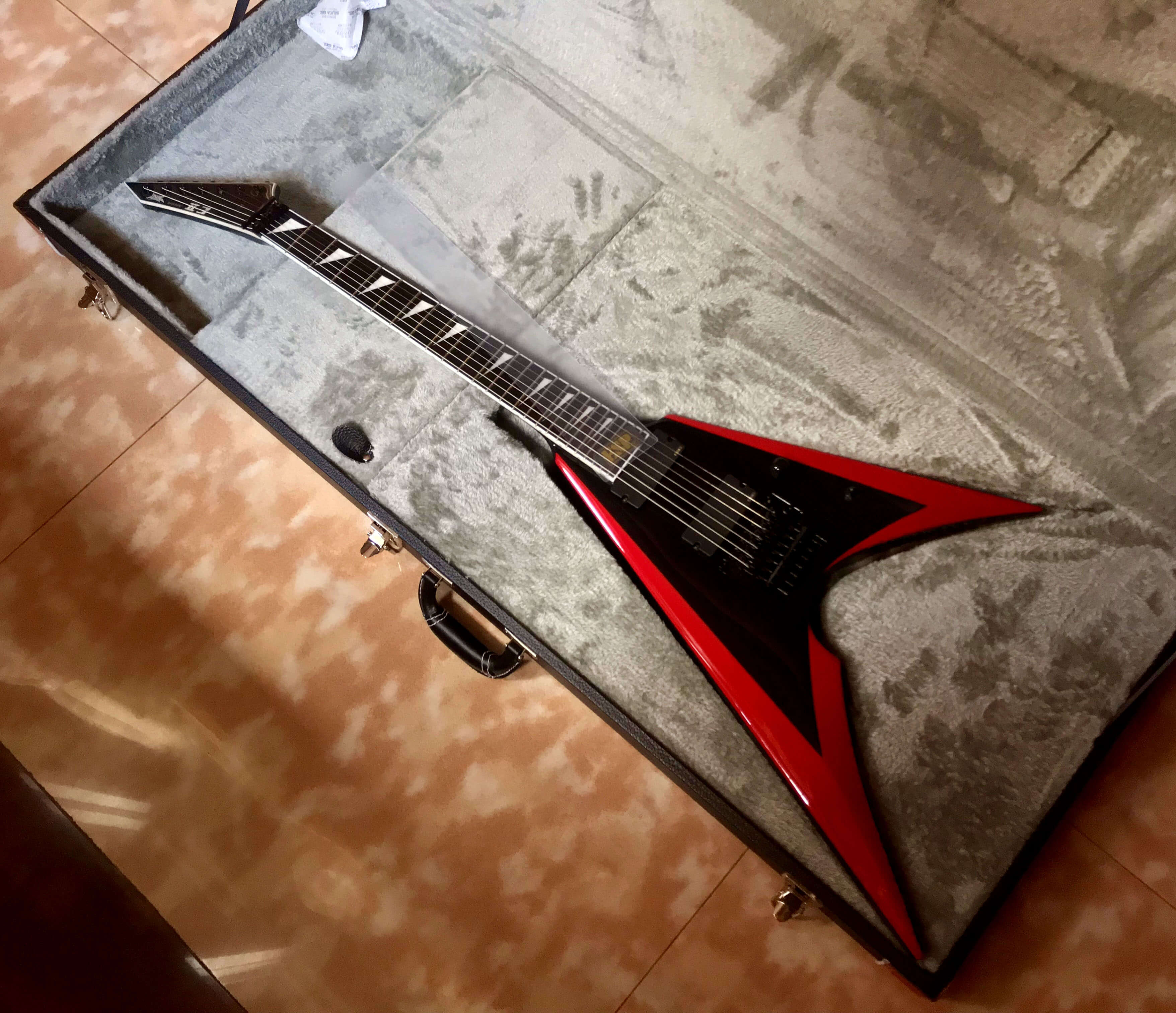 E-II ARROW-7 BABYMETAL | ESP PLAYERS