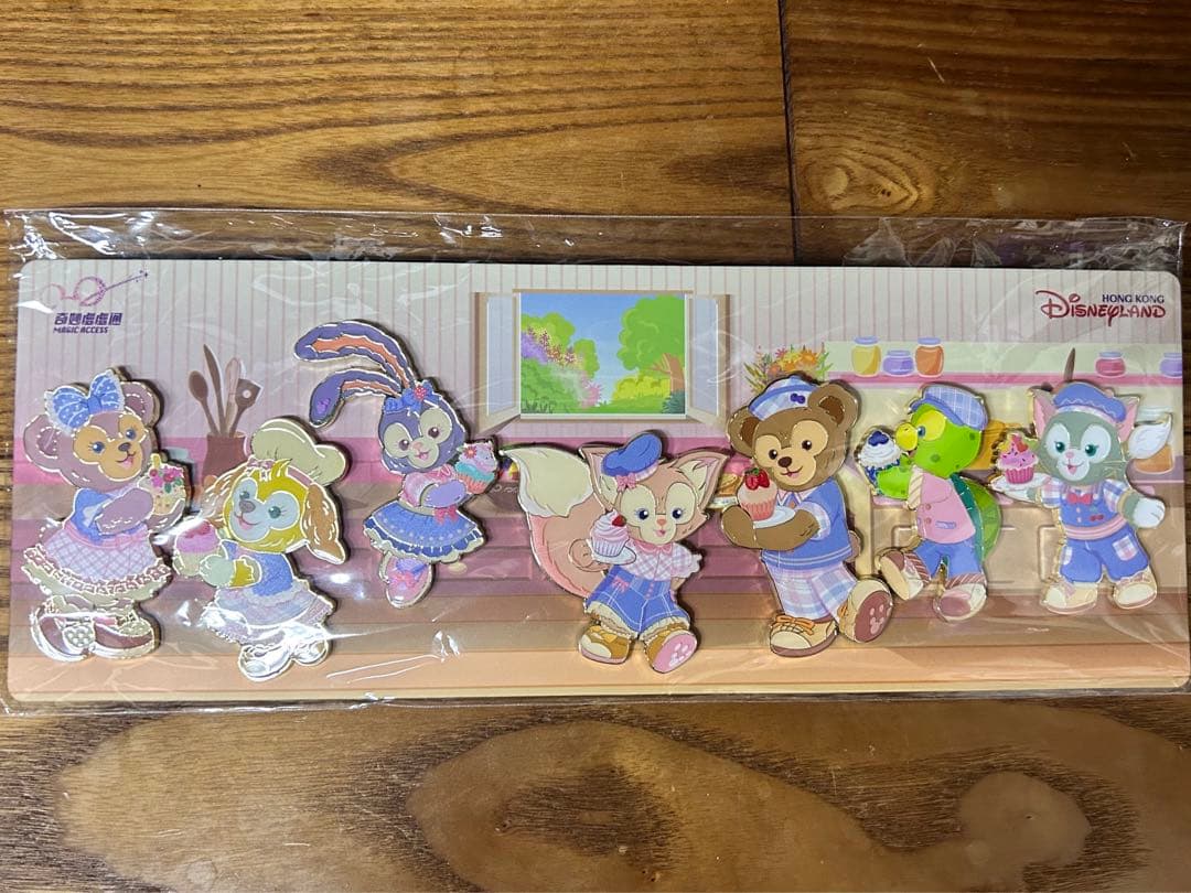 ◆非売品未開封◆香港ディズニー　ダッフィーフレンズ　年パス特典　ピンバッジ Disney - 香港ディズニー ダッフィー フレンズ バレンタイン