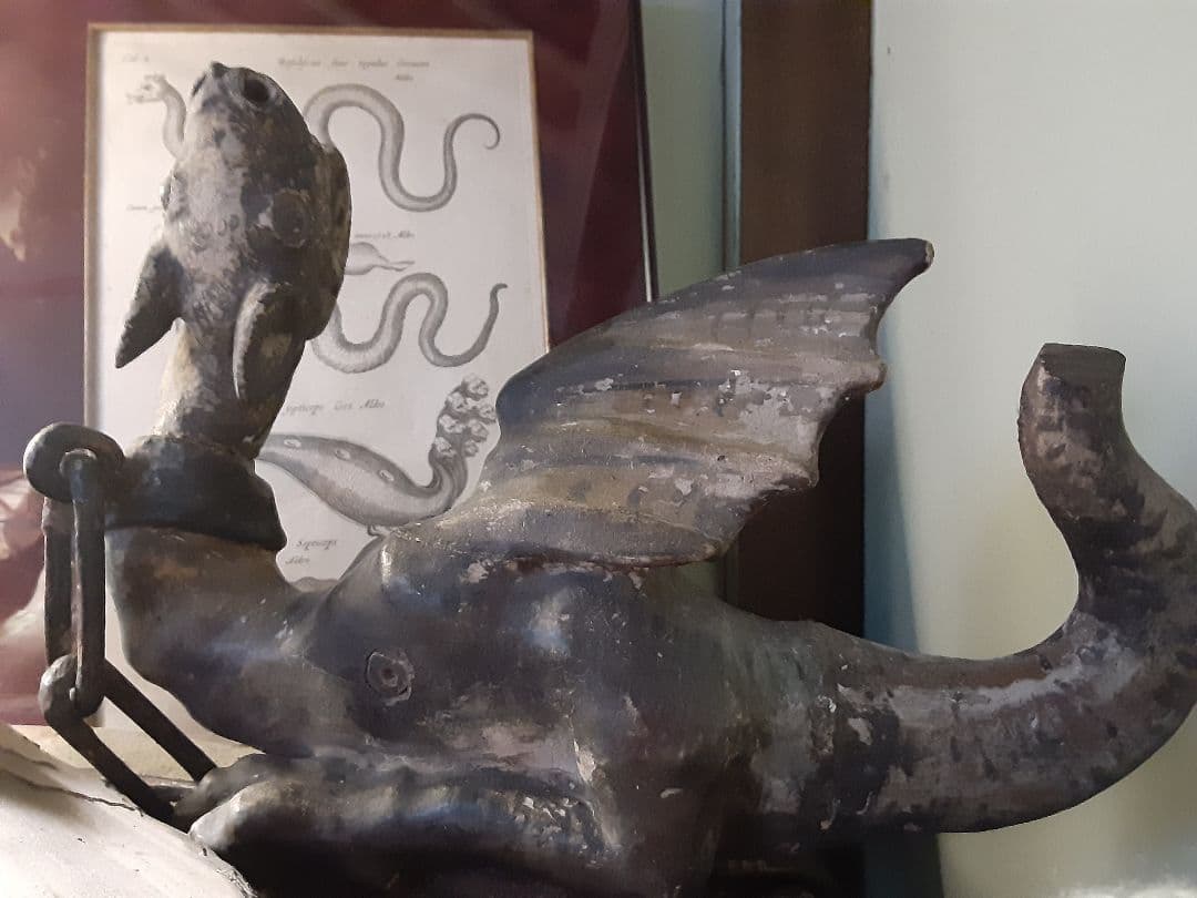 １８世紀 竜像 Hot Goblin. 黒竜 大人 伏せ ミニチュア ホットゴブリン - ドラゴン