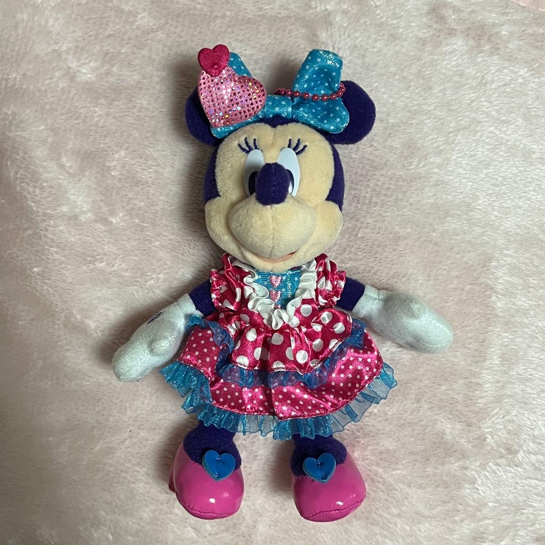ディズニー パルパルーザ ミニー ファンダーランド ぬいぐるみバッジ 2024 ディズニー パルパルーザ ミニーのファンダーランド ミニー ぬいぐるみ