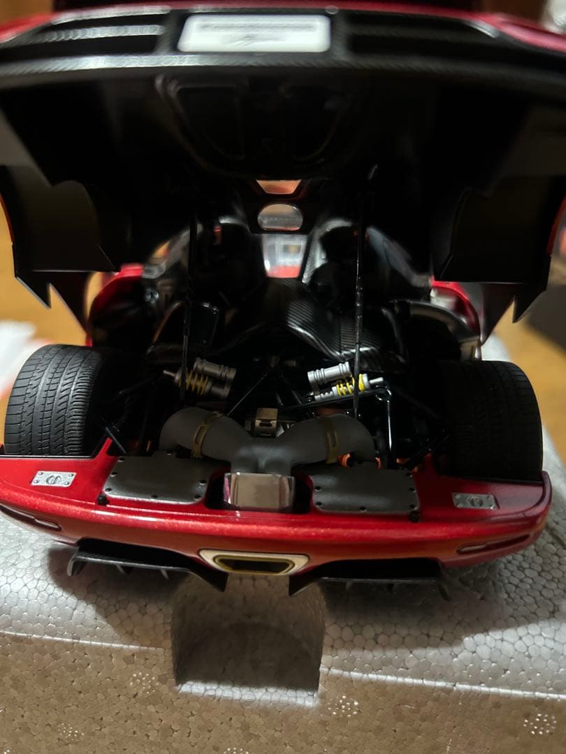 希少 1/18ダイキャスト Autoart ケーニグセグ アゲーラ レッド - メルカリ