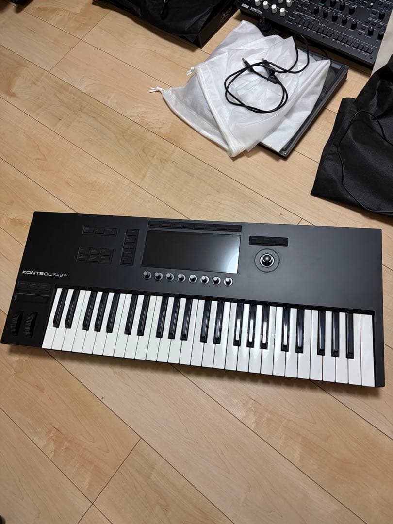 DTM・DAW Komplete kontrol s49 mk3 Native Instruments Komplete Kontrol S49 MK3 – Swee Lee Singapore
