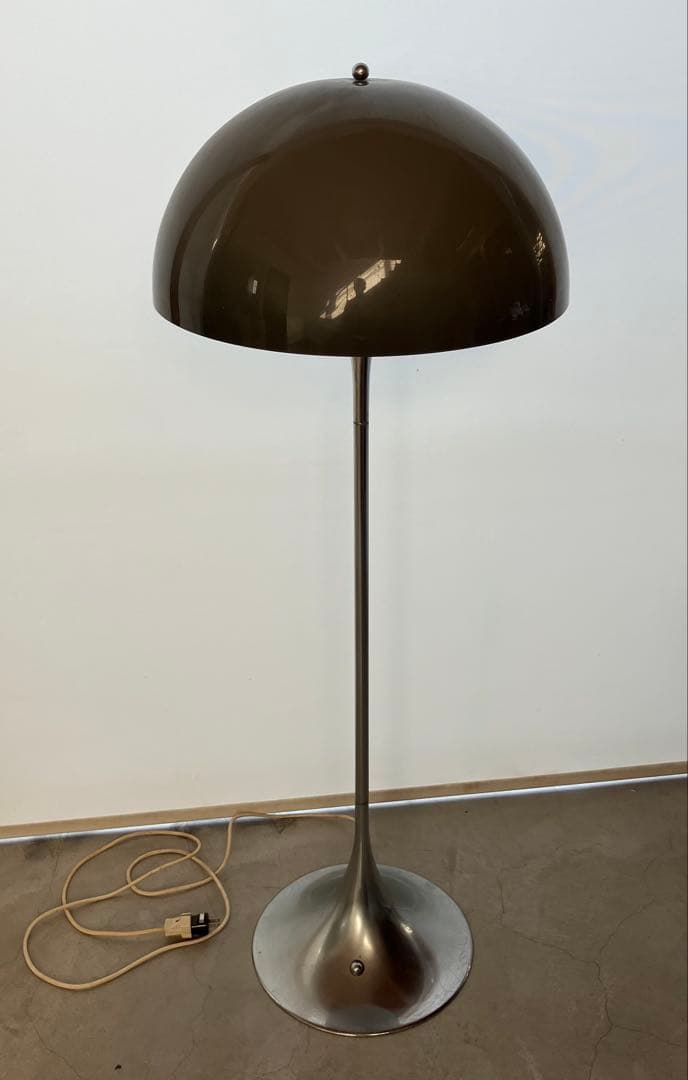 Verner Panton パンテラ　パントン　スペースエイジ　希少ヴィンテージ ルイスポールセン / Louis Poulsen パンテラ / Panthella フロアライト
