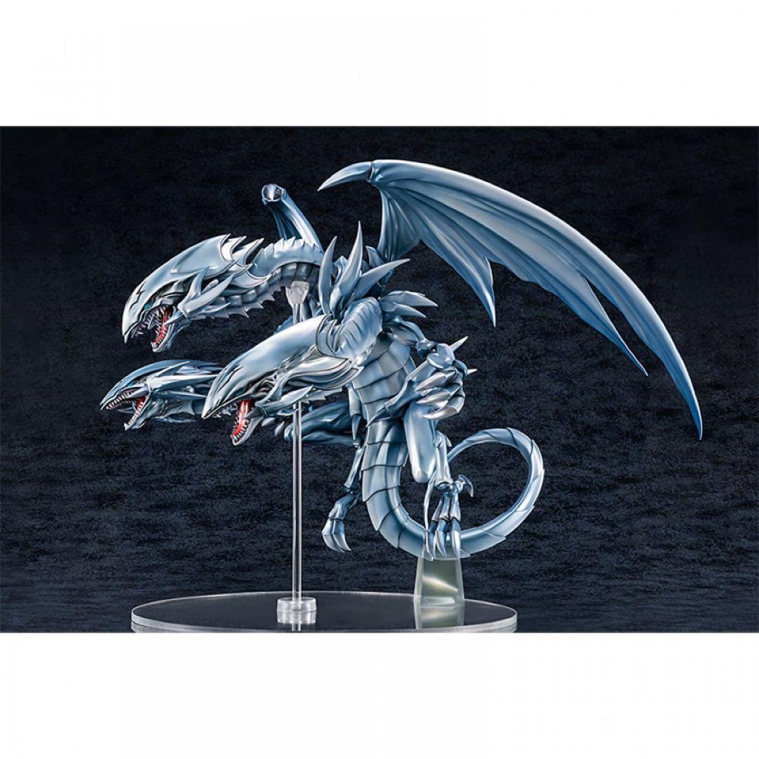 新品未開封品 遊戯王 青眼の究極竜 あみあみ ホビージャパン