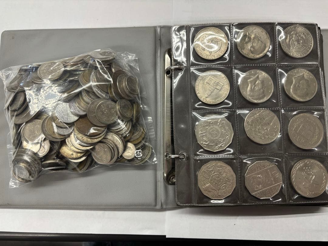 外貨 古銭 まとめ売り 外国コイン 硬貨 貨幣 古銭 まとめ売り 100枚 - メルカリ