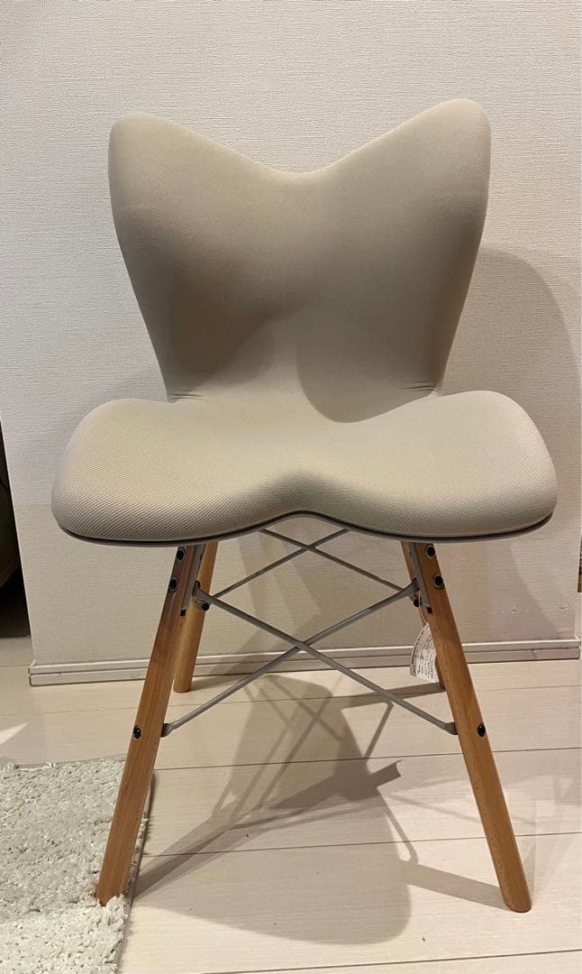 MTG スタイルチェアー 117 ホワイト Style Chair PM MTG スタイルチェアー 117 ホワイト Style Chair PM - メルカリ