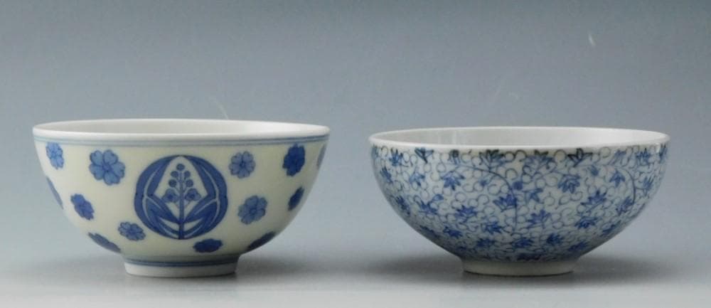 【鳳凰堂】『従三位殿拝領 澤瀉御紋染付御盃』『興丸殿拝領唐草御盃』 長州藩 毛利 従三位殿拝領 澤瀉御紋染付御盃 興丸殿拝領唐草御盃 | いとう鳳凰堂古