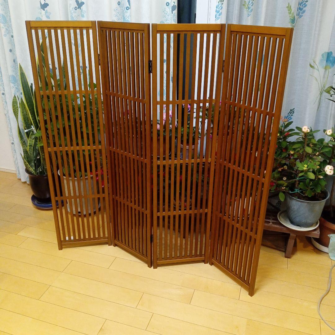 衝立 和風 　秋田杉　パーテーション 4連 格子屏風 和モダン 間仕切り家具 楽天市場】秋田杉 格子 スクリーン 四曲 衝立 屏風 国産 日本製 和風