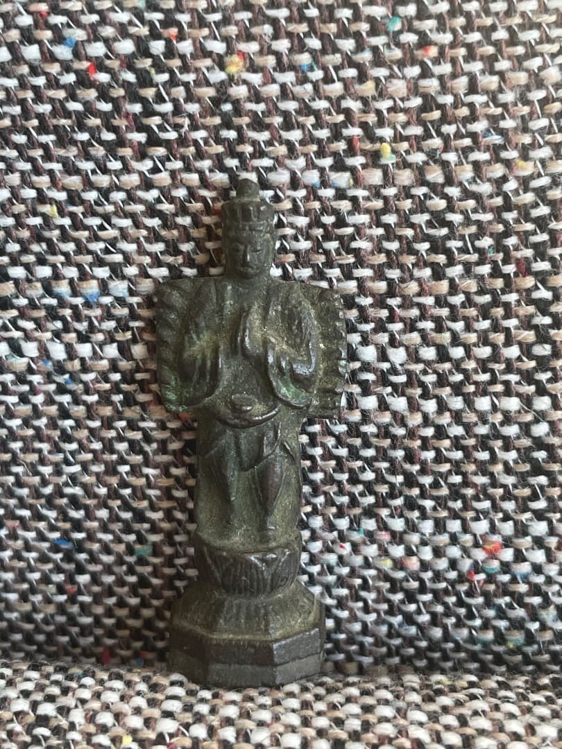 古銅・千手観音・5.3㎝ 仏像】千手観音 - 合金製 古美金仕上げ 総高15.5cm 高岡銅器 | 日本の