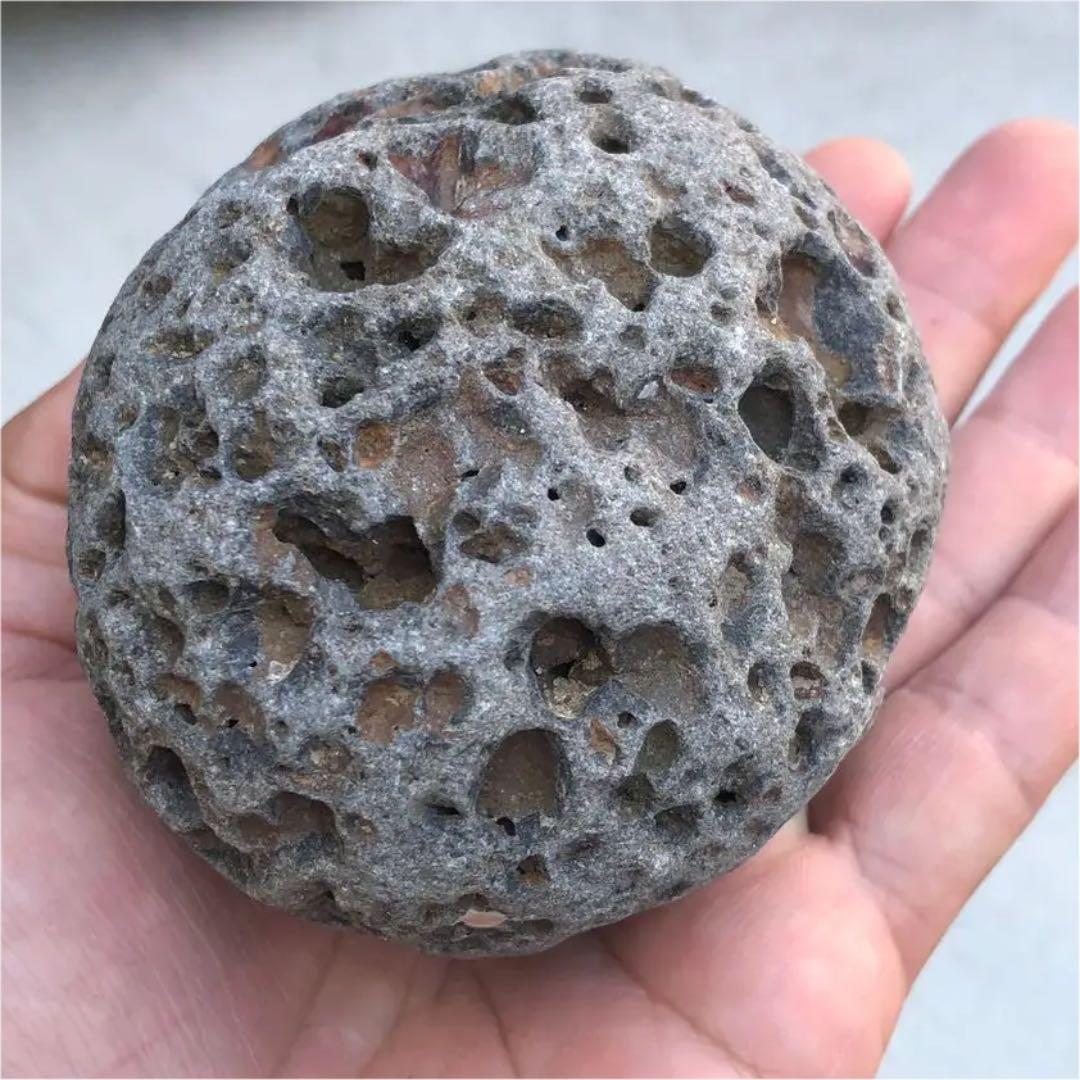 まん丸溶岩石◼️かなりキレイな超まん丸なお品物です。 超特大サイズ まん丸溶岩石 ③