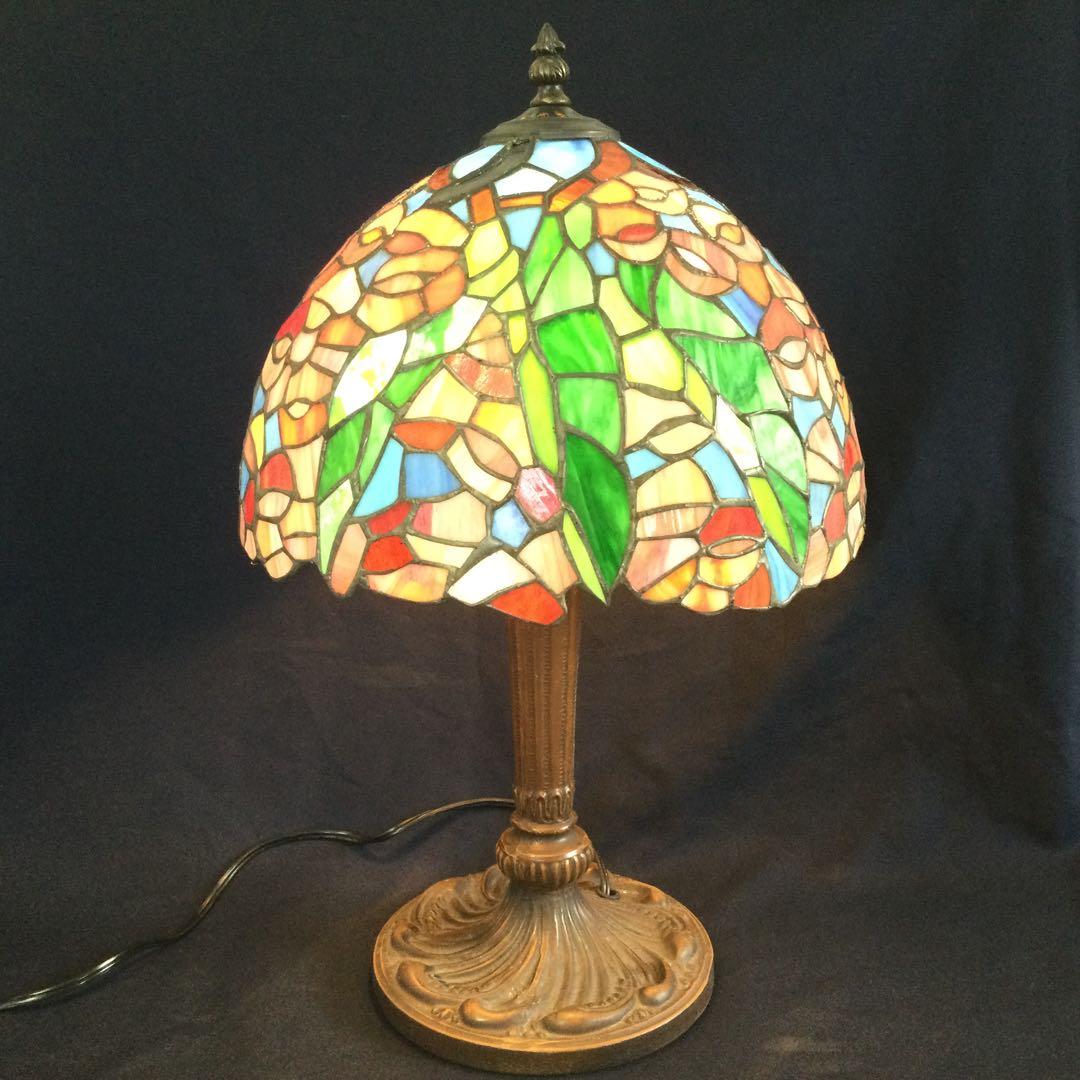 ステンドグラスランプ スタンドランプ 卓上ランプ 照明 点検OK B606 綺麗なデザイン ステンドグラス ガラス工芸 LED 卓上ライト 卓上