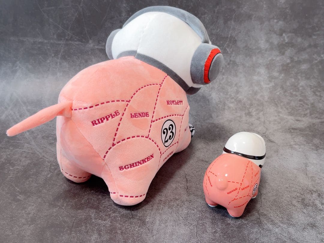 ポルシェ ピンクピッグ ぬいぐるみ 陶磁器 Porsche PINK PIG - メルカリ