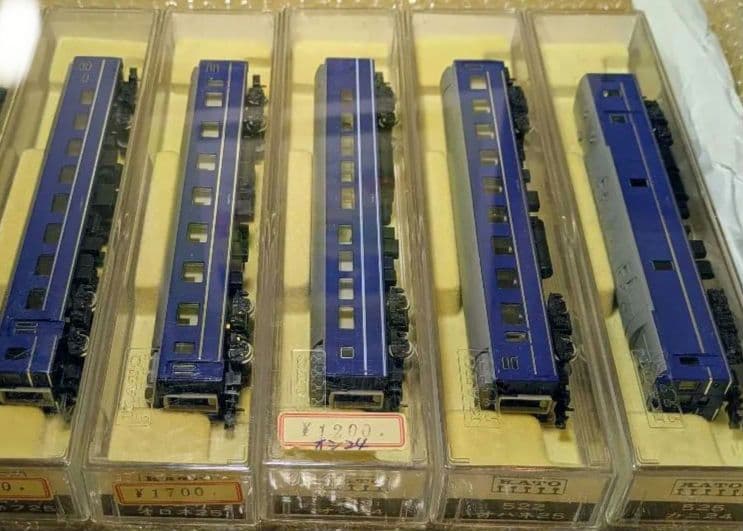 【レトロ】KATO Nゲージ 24系25形 ブルートレイン 客車・機関車 再生産】(N) 10-855 24系25形 寝台特急「富士」 7両基本セット