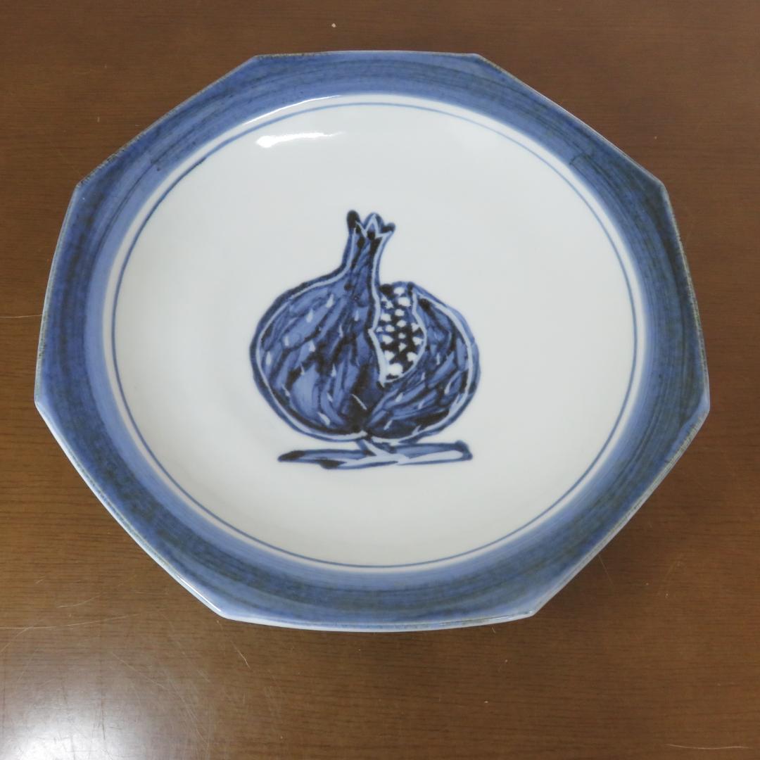大皿 共箱 果物器 銘 ザクロ 染付 八角皿 鉢 染付 八角鉢 [草花文絵] 小鉢 盛り皿 飾り皿 深鉢 器 和食器 伊万里
