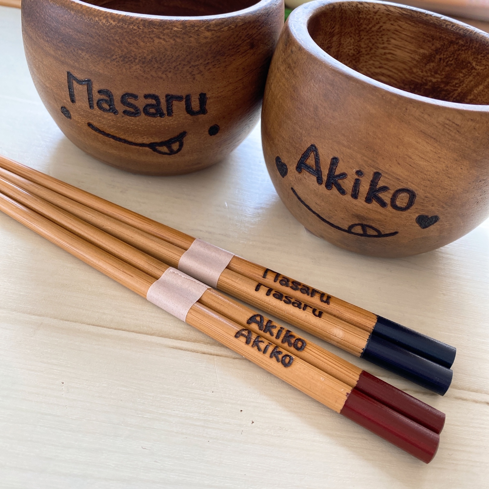 お茶碗＆夫婦箸のお名前入りペアセット♬.*ﾟ名入れ 出産祝い 木製 結婚