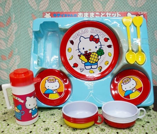 SAMRIO サンリオ旧ロゴ ハローキティ玩具 キティちゃんのおままごと